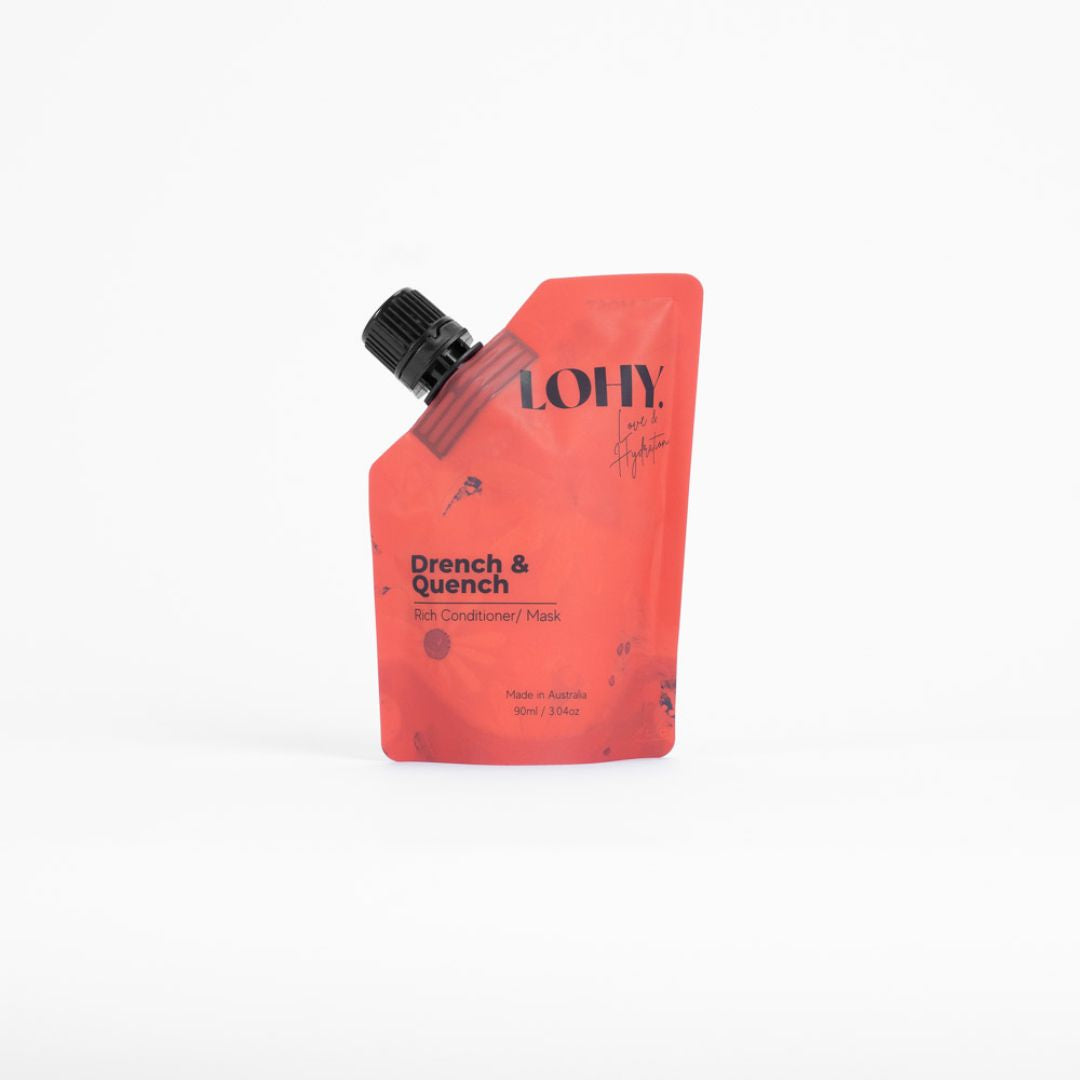 Red refillable pouch of curly hair 
 rich conditioner/mask