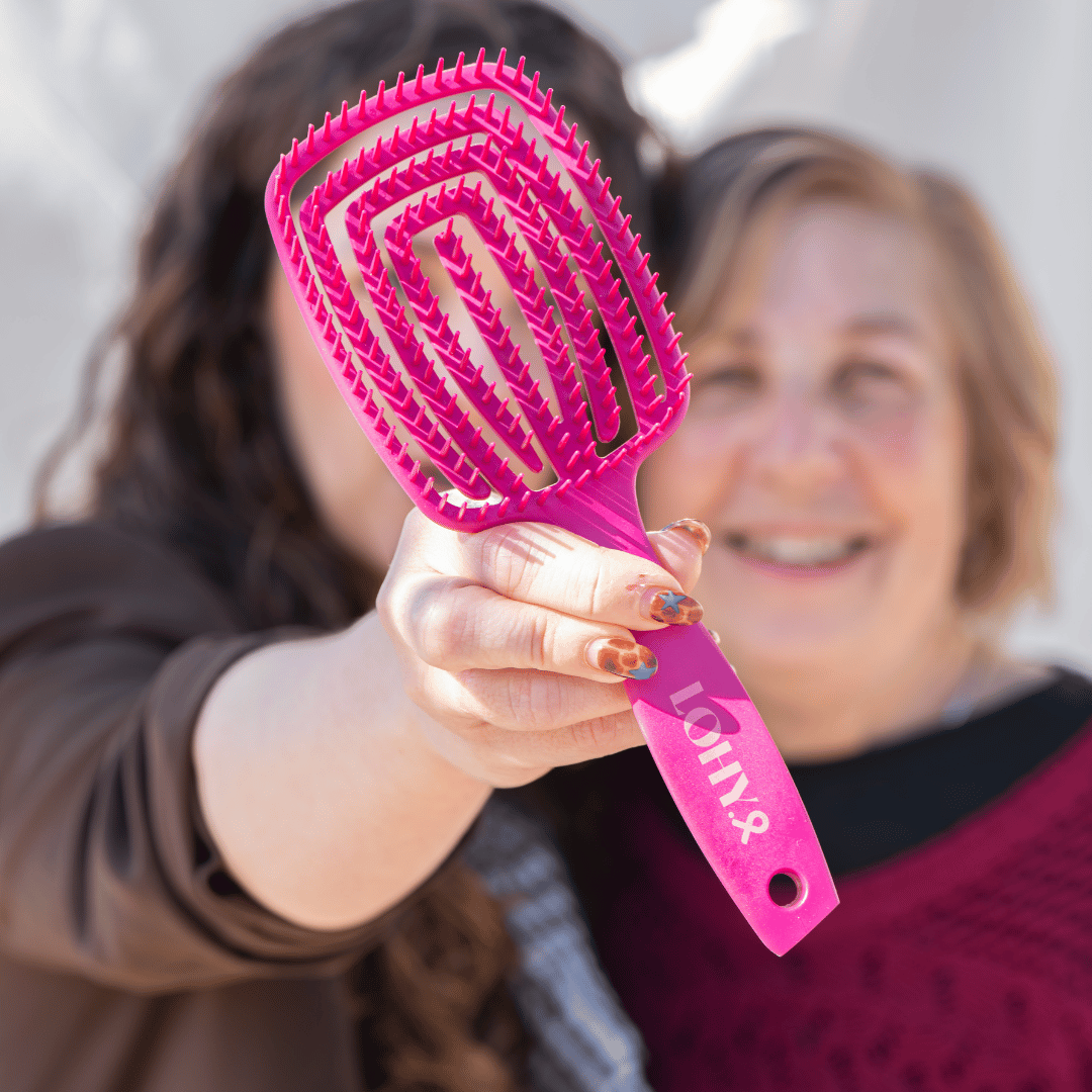 pink LOHY. Paddle brush
