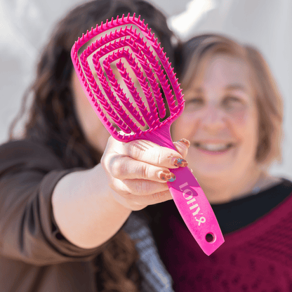 pink LOHY. Paddle brush